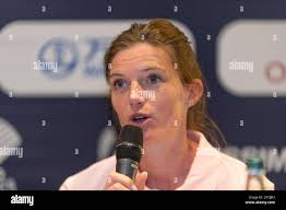 Sprunger hi-res stock photography and images