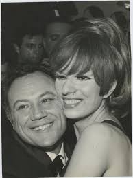 Unico profilo ufficiale di iva zanicchi. Sanremo Iva Zanicchi E Claudio Villa Von Photographie Originale Original Photograph 1967 Fotografie Photovintagefrance