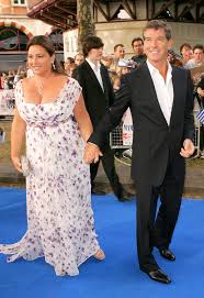 Pierce Brosnan Wife Keely Shaye Smith Pierce Brosnan And Wife Keely Shaye Smith Photos Zimbio