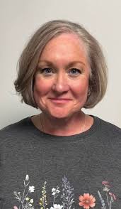 Could someone make my nose and cheeks not so red? Thanjs,