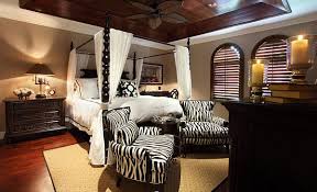 Includes headboard, footboard, posts, canopy and rails. 15 Dreamy And Romantic Full Draped Canopy Beds Home Design Lover