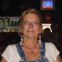 Evie Reed (hotflashlucinda)