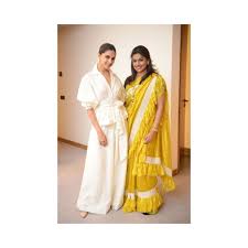 Even before curtains are drawn on the first month of 2018, gvk's sanjay reddy and wife pinky have crossed a new milestone. Pinky Reddy Pinkyreddy22 Twitter