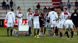 Acf fiorentina vs ac milan (2011) Ac Milan In Dubai Training 30 12 2011 Youtube