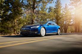 That's a noticeably bit more horses than the 720 hp that. 2015 Tesla Model S Buyer S Guide Reviews Specs Comparisons