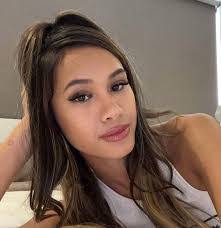 Olivia Dang's Instagram, Twitter & Facebook