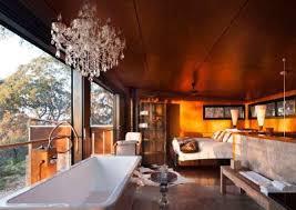 E tabii doğanın ortasında sıfırdan bir yaşam kuracağın için iş çadır ile de bitmiyor. Sydney Glamping Safari Style Luxury Camping Tandara Book Now