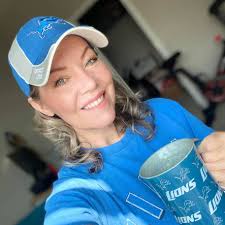 Memory Board for Deceased Classmates of Forest Hill High School Class of  1975