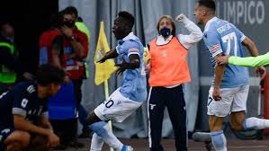 Felipe salvador caicedo corozo is an ecuadorian professional footballer who plays as a striker for italian club lazio. 90 5 Lazios Super Joker Caicedo Schockt Juve Kicker