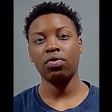 19-year-old Pensacola woman arrested for stabbing