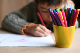 Afbeeldingsresultaat voor kinderen die tekenen