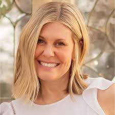 Kris Sutton's Instagram, Twitter & Facebook