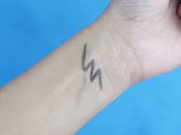 Review Wardah Eyexpert Matic Brow Pencil Pencil Alis Berukuran Kecil Yang Pas Digunakan Setiap Hari Soco By Sociolla