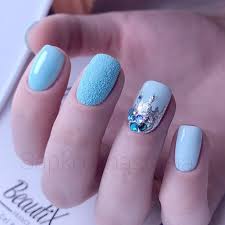 If you want to give a try, then apply a navy blue base coat and let it dry. Nail Designs With Light Blue Nail Art Ideas