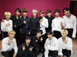 Seventeen is a south korean boy group formed by pledis entertainment that debuted on may 26th, 2015, with thirteen members separated into three subunits, each with different areas of specialization: Stay Positive Biodata Member Seventeen