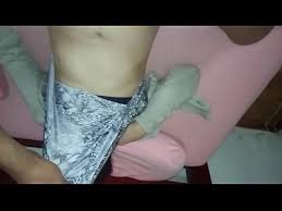 Não é por acaso que essas gatinhas novinhas fazem o maior sucesso na internet com suas fotos peladas e se exibindo na webcam. Gozando Dentro Da Buceta Cabeluda Xnxx Com