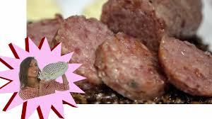 Le ricette sono diverse ma la bontà è davvero unica! Cotechino E Lenticchie Come Cuocerli Senza Grassi Le Ricette Di Alice Youtube