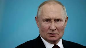 Kremlin foreign policy aide Yury Ushakov says that a ceasefire in Ukraine  is only possible after Kyiv's forces withdraw from the entire Donbas  region, with the area they currently control taken over