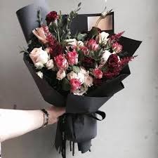 Saya tertanya tanya kenapa bunga rose asyik gugur layu dan mati. Cara Merawat Bunga Mawar Ala Florist Biar Nggak Cepat Layu Yukepo Com