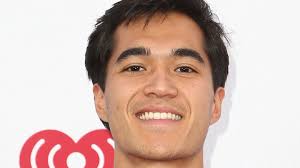 The Best Burger Spot In Los Angeles, According To Owen Han