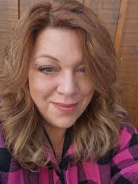 Kelly Coady's Instagram, Twitter & Facebook