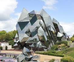 Attractions And Shows Futuroscope Theme Park Unique Architecture Amazing Architecture Architecture