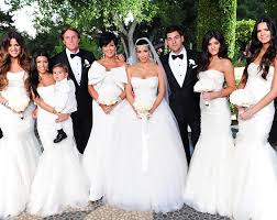 Take A Look Back At Kim Kardashian S Extravagant Wedding Kim Kanye Wedding Kanye West Wedding Kardashian Wedding