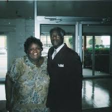 Williams' death was announced monday on the musical group's facebook page. Lee Williams Music Last Fm