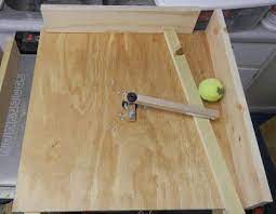 Buildin Projects Diy Automatic Dog Ball Thrower Tennis Ball Launcher Ball Launcher Diy Dog Stuff