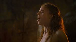 Dany exchanges gifts with a slave lord; Kissed By Fire Game Of Thrones Wiki Fandom