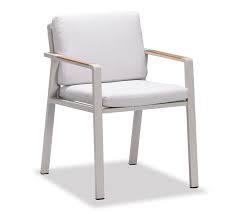 Ils peuvent rester en extérieur sans nécessiter de traitement. Chaise De Jardin Aluminium Et Teck Nofi Beige Chaise De Jardin
