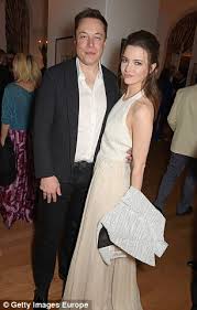 Today almost all the newspapers and magazines have written about the phenomenon of elon musk. Elon Musk S British Wife Talulah Riley Files To Divorce The Billionaire Daily Mail Online