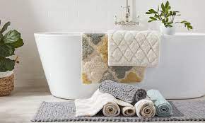 We offer designer quality bath towels & rugs for your beach house or cottage. Bath Mat Vs Bath Rug Which Is Better Overstock Com