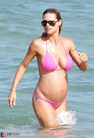 Michelle Hunziker Great Ass In Bikini - Bootylicious & Exposed Pics