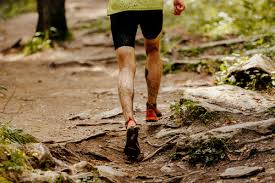 La musculation est un excellent complément à la course à pied. Renforcement Musculaire Trail Faites Des Squats Lepape Info