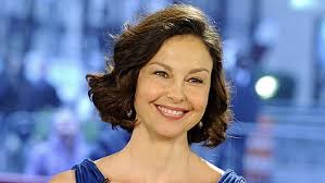 Ashley judd news, gossip, photos of ashley judd, biography, ashley judd boyfriend list 2016. Traurige Biographie Us Star Ashley Judd Wurde Als Kind Sexuell Missbraucht Krone At