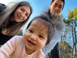 Abbey Bergman's Instagram, Twitter & Facebook