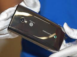Sony Ericsson A8i, un móvil táctil que ...