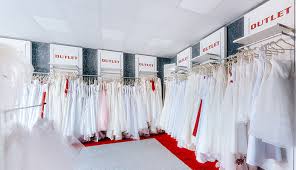 Missydress de hat eine große und einzigartige auswahl an brautkleid. Brautkleider Outlet Grosse Auswahl Vor Ort