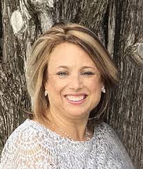 Ruth Blackstone's Instagram, Twitter & Facebook