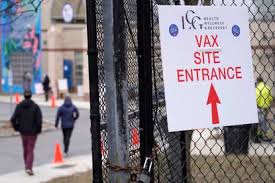 Johnson & johnson aims to ship out 100 million doses of its new vaccine by the end of june, including 3.9 million that are scheduled to go out this week, after receiving emergency use authorization from the fda on saturday. Covid Vaccines What S Available In Us And What S Coming Next Chicago Tribune