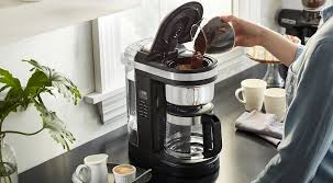 Exista o multime de optiuni disponibile pe piata, iar acest lucru poate ingreuna decizia. Cea Mai Buna Cafetiera Recenzii In Martie 2021