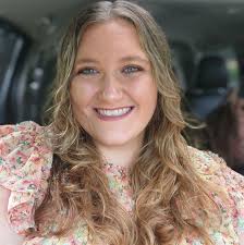 Two peas in a pod. 🤣 Kim Elmore Barkley