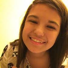 Renee Cedillo's Instagram, Twitter & Facebook