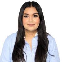 Anel Fuentes's Instagram, Twitter & Facebook