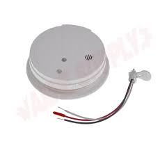 How to replace battery in mains powered smoke alarm if it's beeping. 1275ca Kidde 120v Hardwire Ionization Smoke Alarm Battery Backup Replacement For 1235ca Amre Supply
