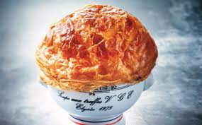 Il ristorante di paul bocuse, brasserie de l'ouest, si trova a soli 200 m dalla struttura. Morto Paul Bocuse Le 10 Ricette Piu Famose Del Padre Della Cucina Francese