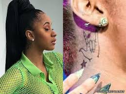 Jun 28, 2021 · as cardi b slayed her live performance of type sh*t, her bump was clearly on display, only covered by a mesh while the rest of her body was mostly hidden behind the many crystals on her catsuit that just perfectly framed the belly. Cardi B S 8 Tattoos Meanings Steal Her Style