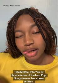 Best pop song to ever have been written. Into You