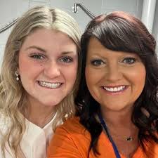 Laura Rothrock (@rothrock03)